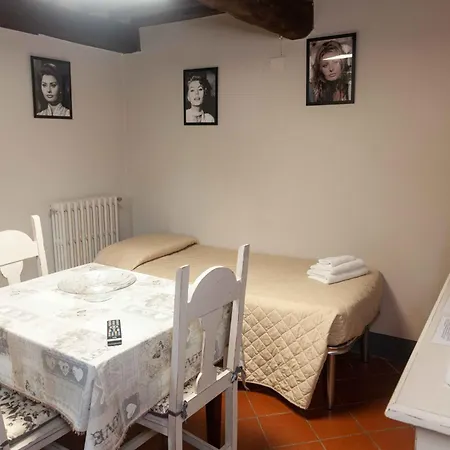 Bed And Breakfast Villa Torre Degli Onesti Apartments Lucca Exterior foto