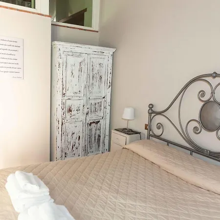Bed And Breakfast Villa Torre Degli Onesti Apartments Lucca Exterior foto