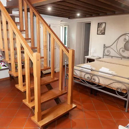 Bed And Breakfast Villa Torre Degli Onesti Apartments Lucca Exterior foto