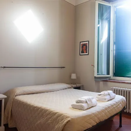 Bed And Breakfast Villa Torre Degli Onesti Apartments Lucca Exterior foto