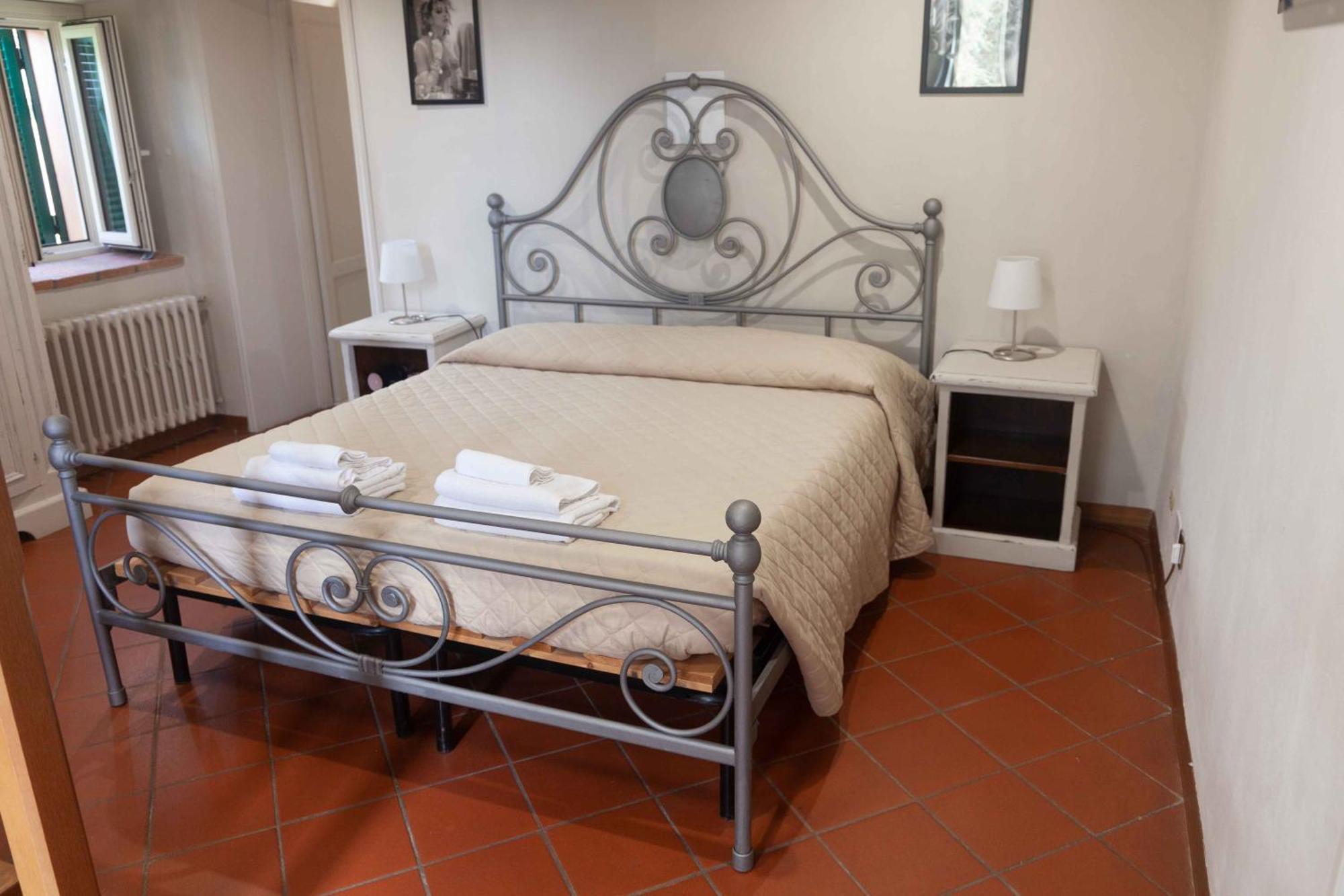 Torre Degli Onesti Bed & Breakfast Lucca